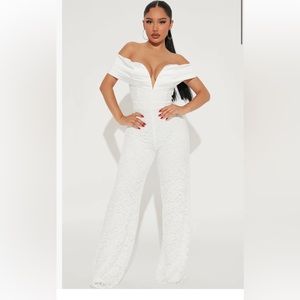💎NWT💎 Fashion Nova White Lace Jumpsuit (off shoulder satin)